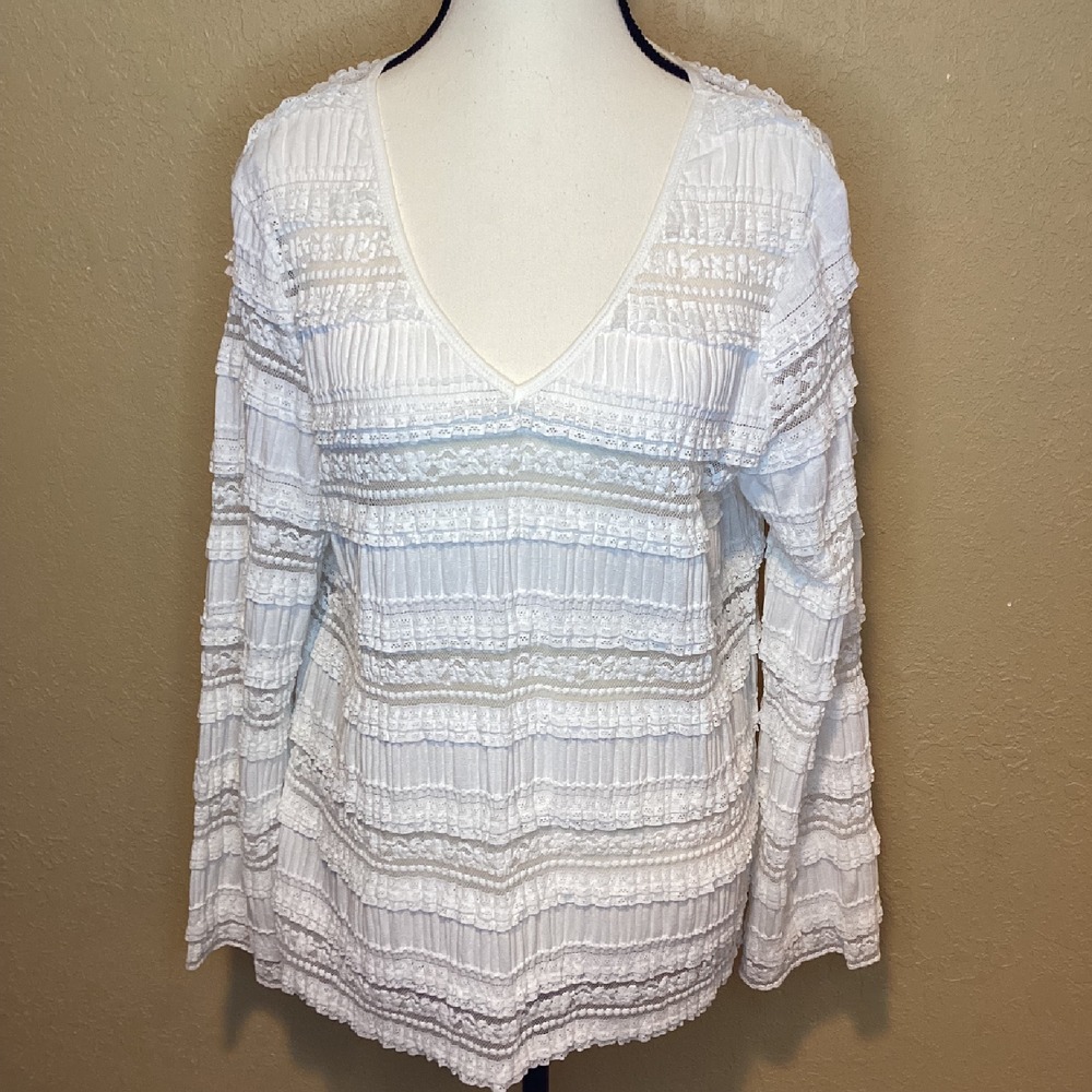 Lace TiMo Long‎ Sleeve off-white Lace Top, Size Large, v-neck, Long sleeve